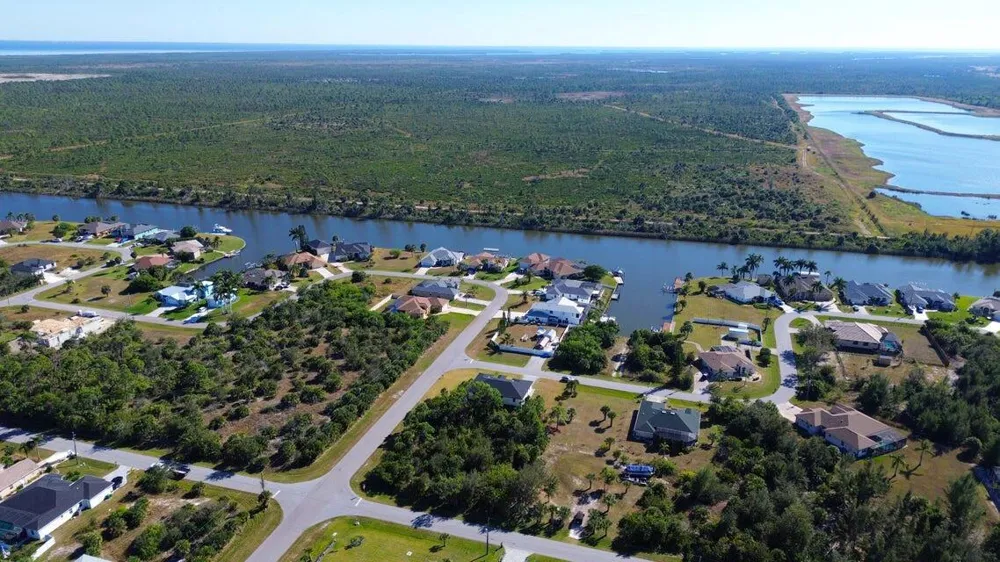 10654 Washington Road Port Charlotte, FL 33981