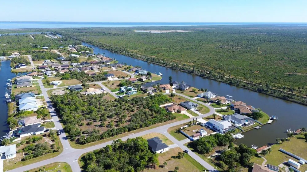 10654 Washington Road Port Charlotte, FL 33981