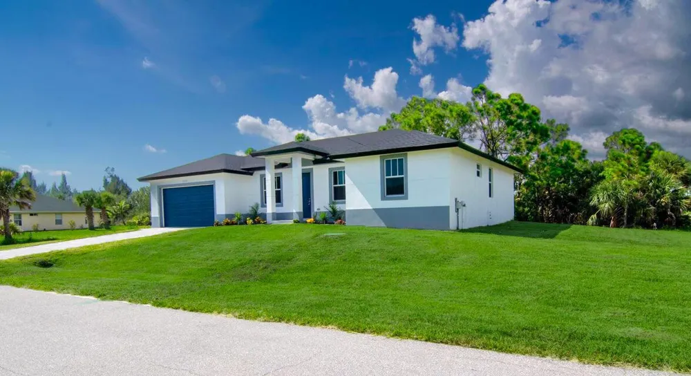 10654 Washington Road Port Charlotte, FL 33981