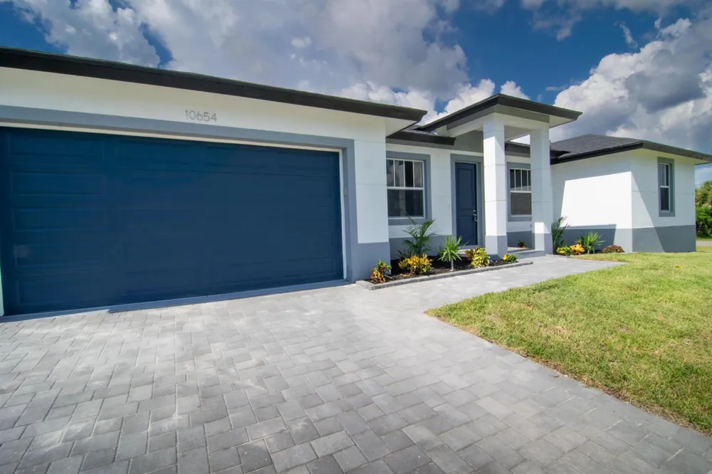 10654 Washington Road Port Charlotte, FL 33981