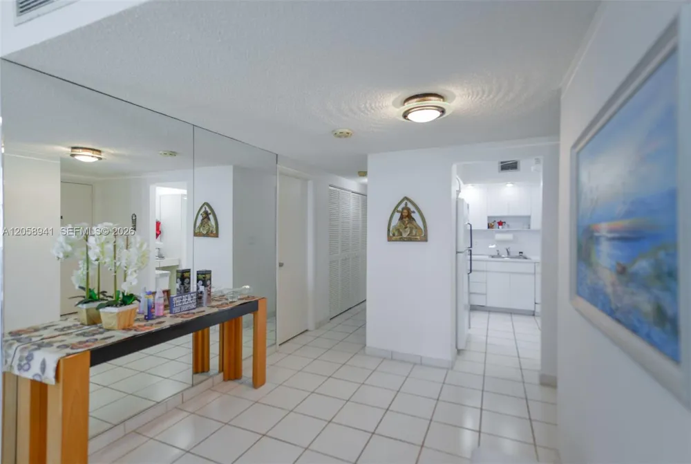 1980 S Ocean Dr #5E Hallandale Beach, FL 33009