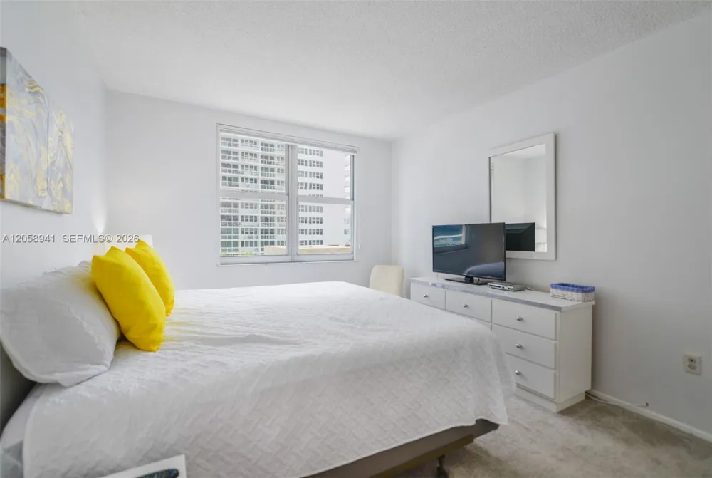 1980 S Ocean Dr #5E Hallandale Beach, FL 33009