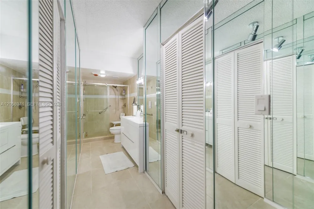 1980 S Ocean Dr #5E Hallandale Beach, FL 33009