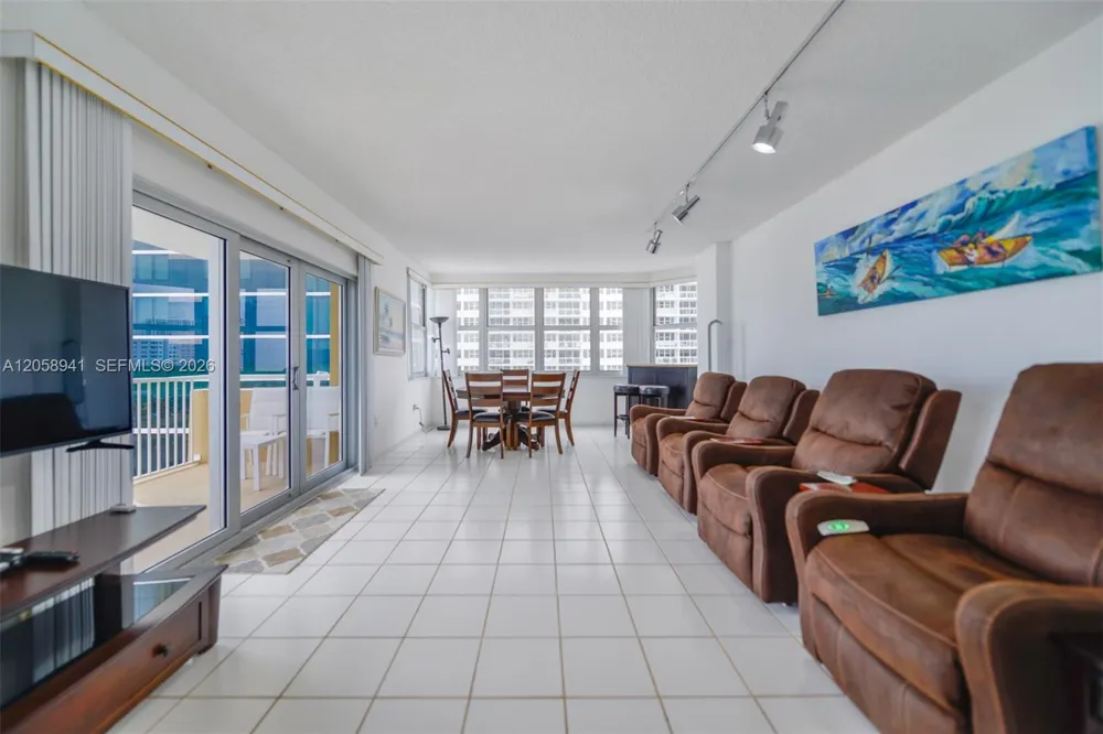 1980 S Ocean Dr #5E Hallandale Beach, FL 33009