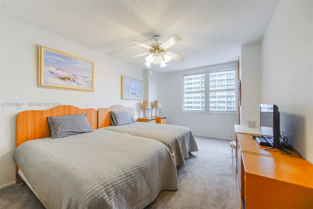 1980 S Ocean Dr #5E Hallandale Beach, FL 33009
