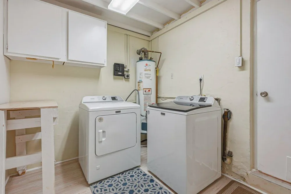 254 SW 6th Street Dania Beach, FL 33004