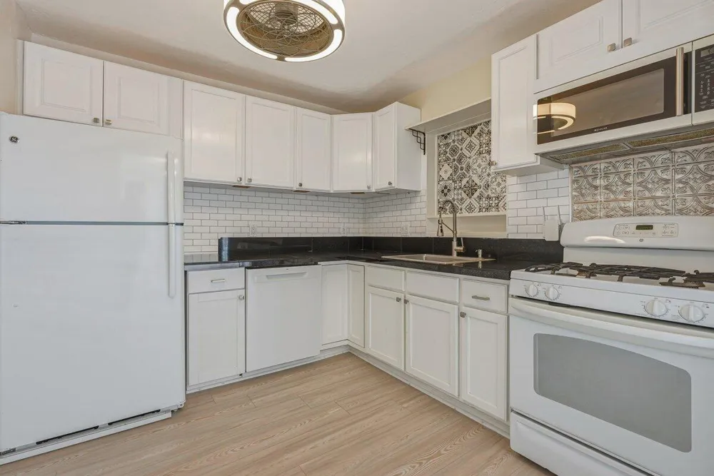254 SW 6th Street Dania Beach, FL 33004