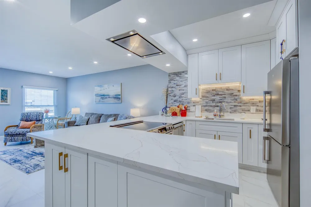 3230 S OCEAN BOULEVARD #E609 Palm Beach, FL 33480