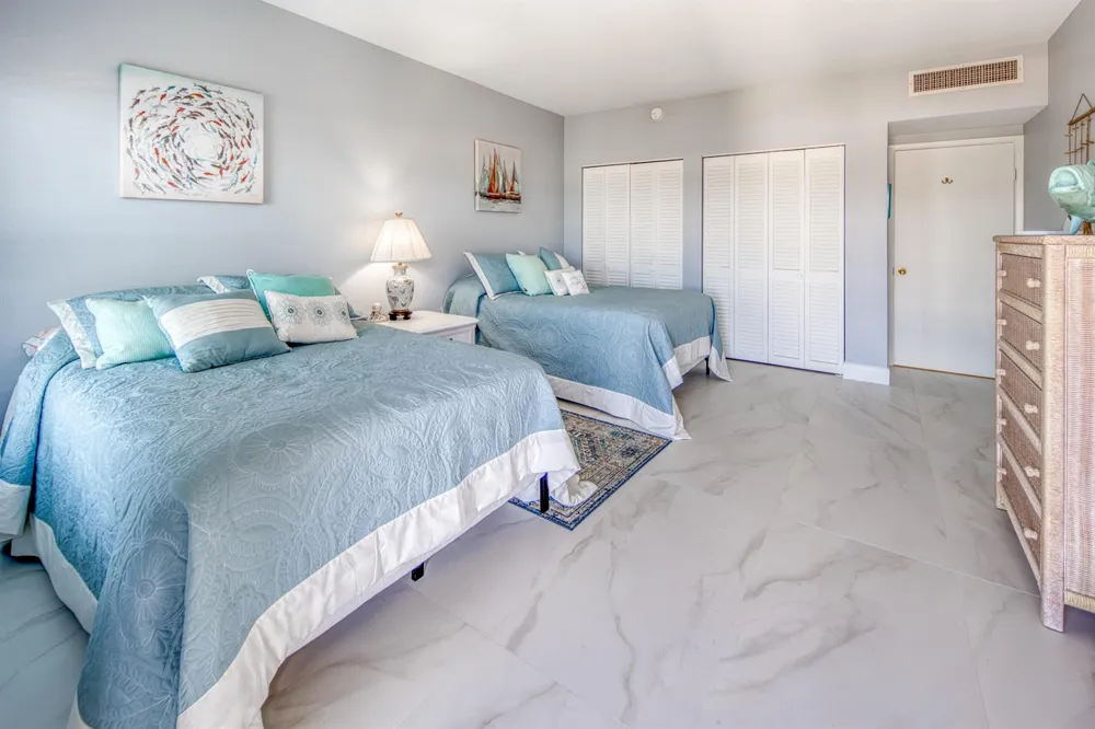 3230 S OCEAN BOULEVARD #E609 Palm Beach, FL 33480