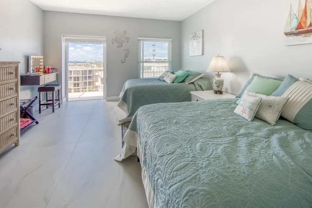 3230 S OCEAN BOULEVARD #E609 Palm Beach, FL 33480