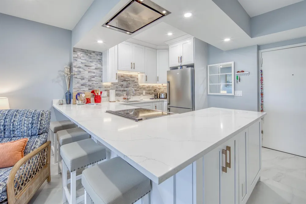 3230 S OCEAN BOULEVARD #E609 Palm Beach, FL 33480
