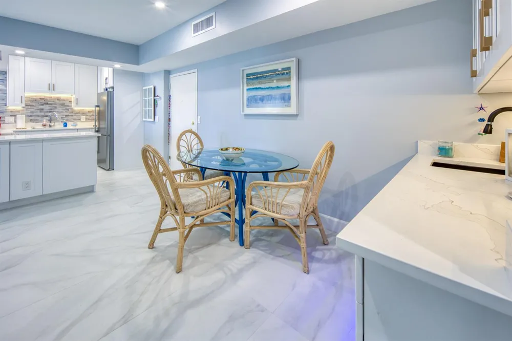 3230 S OCEAN BOULEVARD #E609 Palm Beach, FL 33480