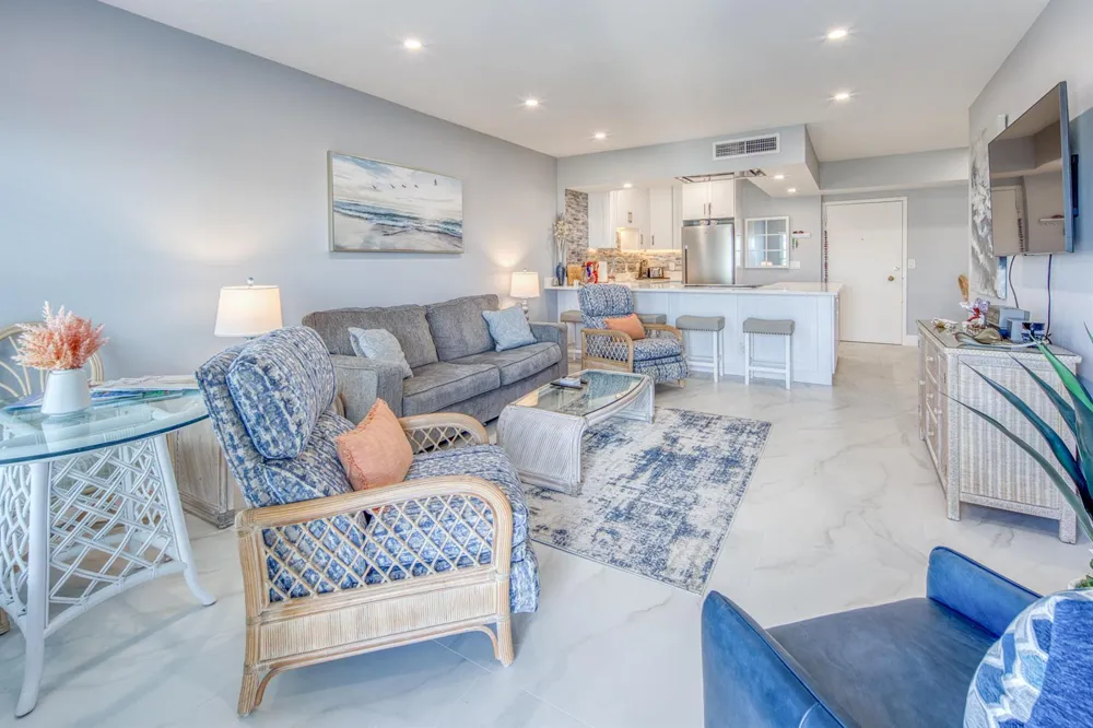 3230 S OCEAN BOULEVARD #E609 Palm Beach, FL 33480