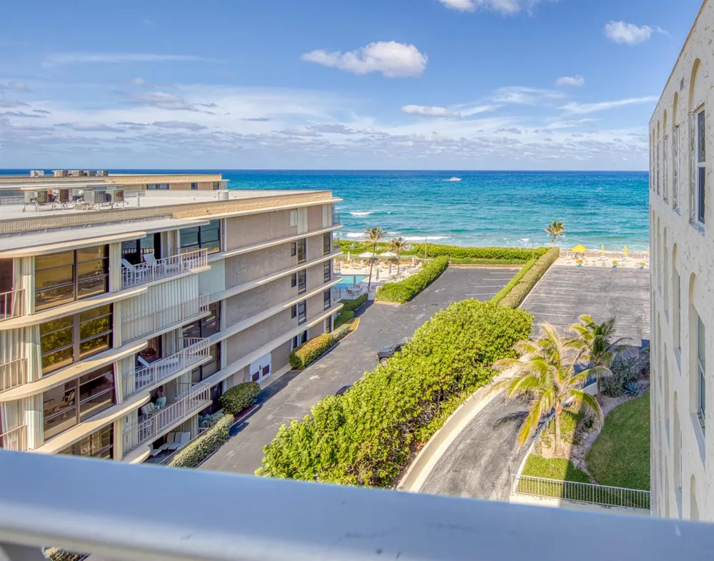 3230 S OCEAN BOULEVARD #E609 Palm Beach, FL 33480