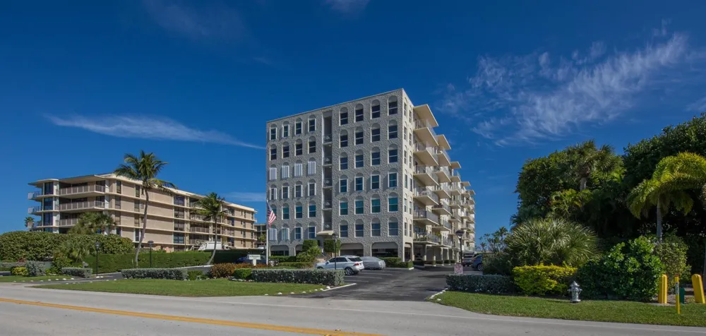 3230 S OCEAN BOULEVARD #E609 Palm Beach, FL 33480