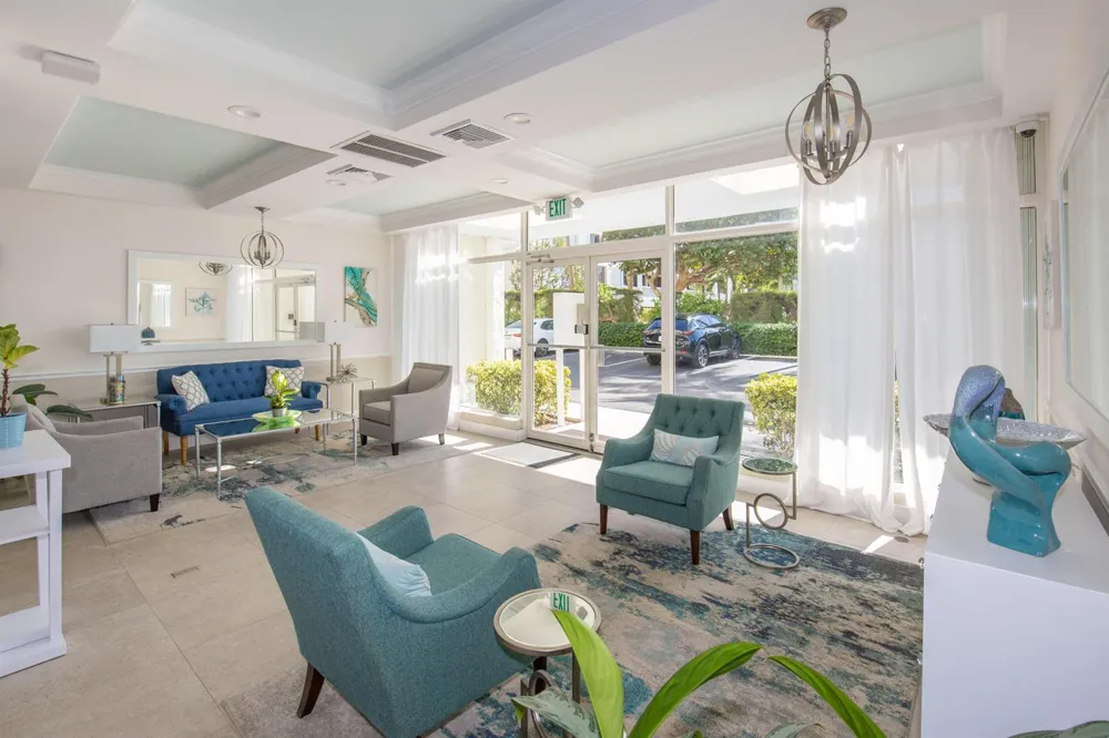 3230 S OCEAN BOULEVARD #E609 Palm Beach, FL 33480
