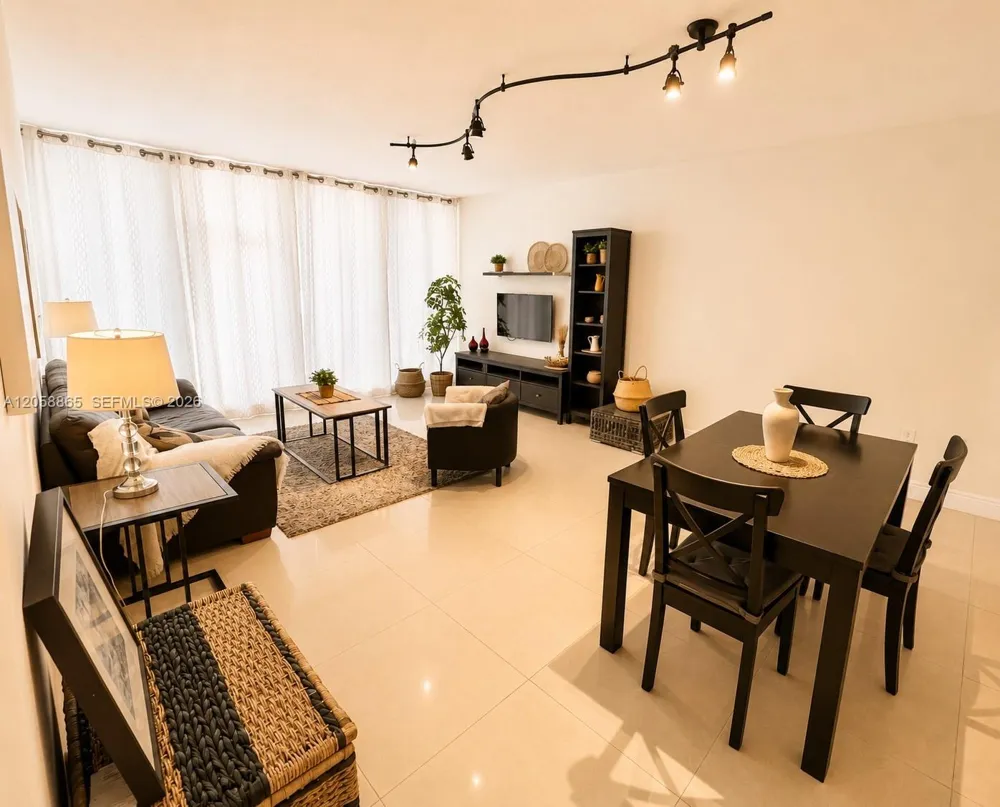 3505 S Ocean Dr #411 Hollywood, FL 33019