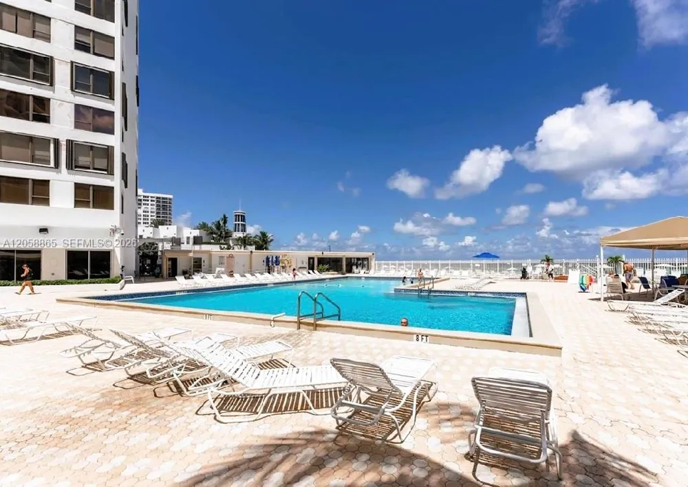 3505 S Ocean Dr #411 Hollywood, FL 33019