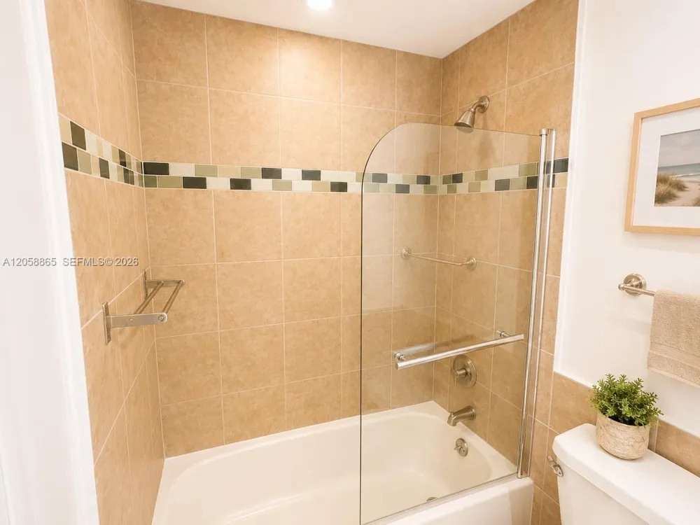 3505 S Ocean Dr #411 Hollywood, FL 33019