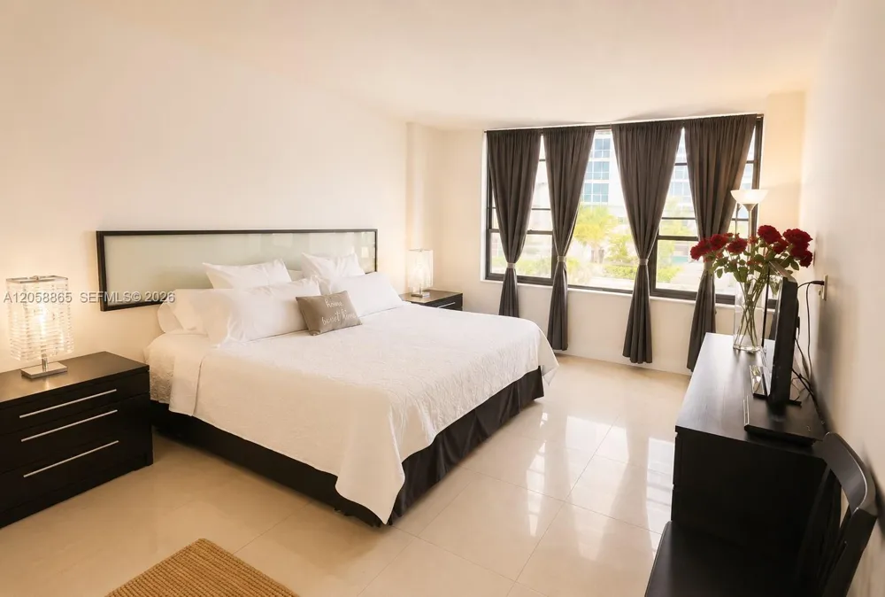 3505 S Ocean Dr #411 Hollywood, FL 33019