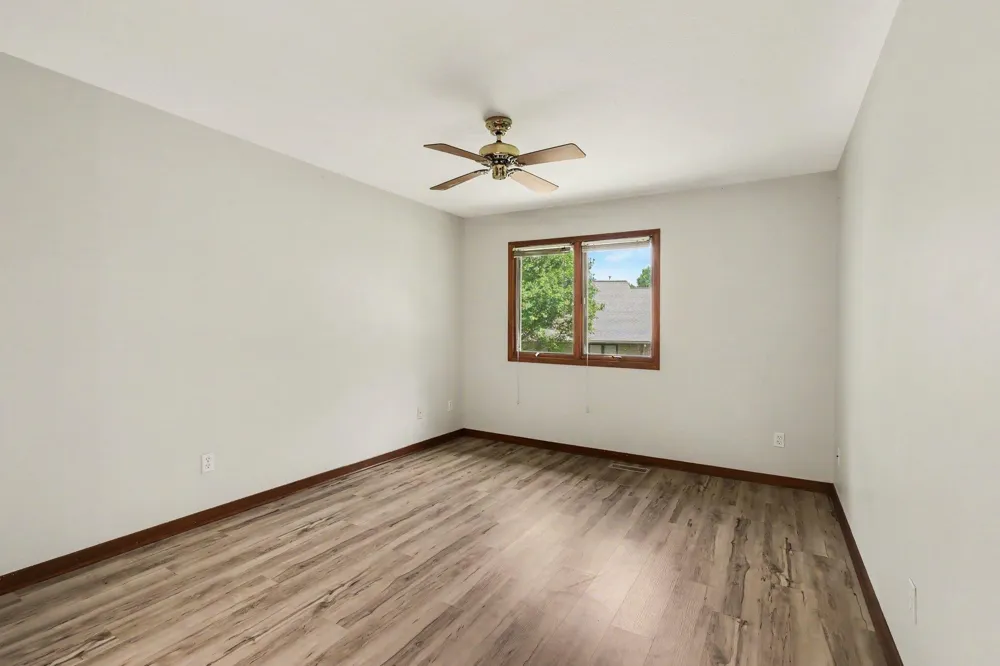 217 Parkside Drive Zeeland, MI 49464