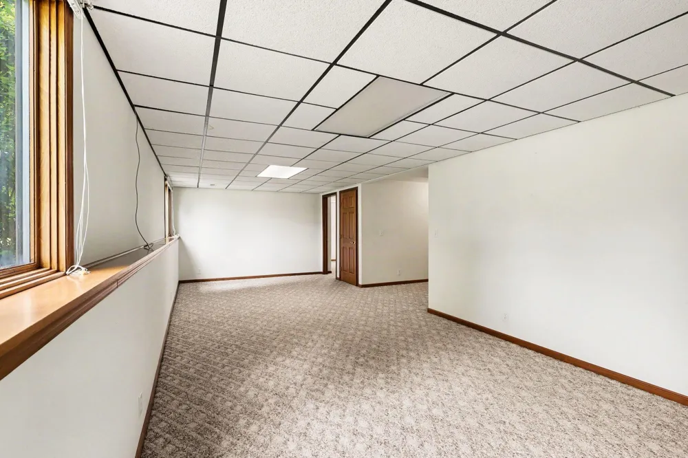 217 Parkside Drive Zeeland, MI 49464