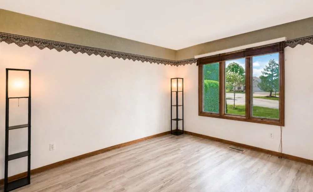 217 Parkside Drive Zeeland, MI 49464