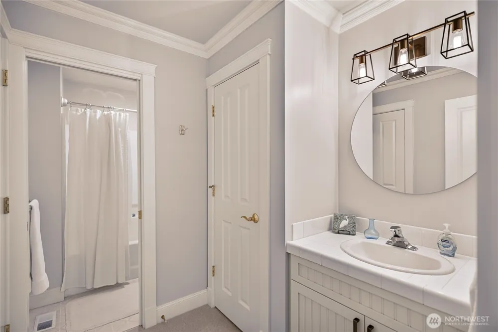 4810 Green Hills Court Anacortes, WA 98221