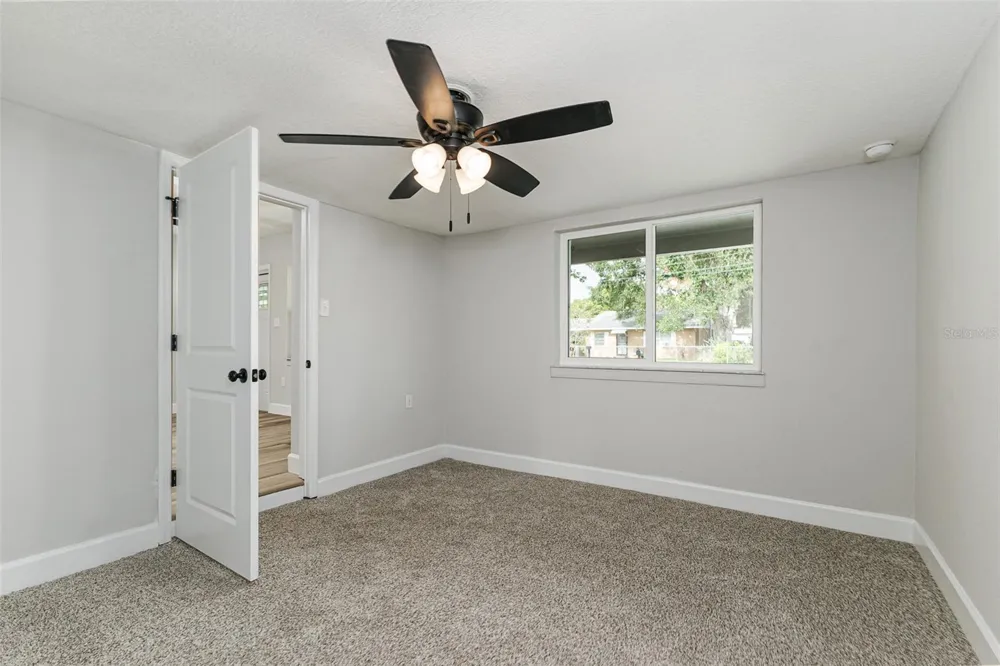 526 VICTORIA BOULEVARD Auburndale, FL 33823