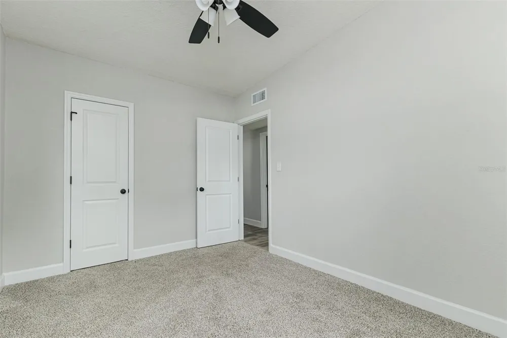 526 VICTORIA BOULEVARD Auburndale, FL 33823
