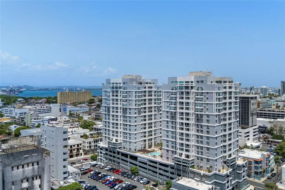1408 C. JOSE RAMON FUIGEROA VILLAMIL #1408 San Juan, PR 00907