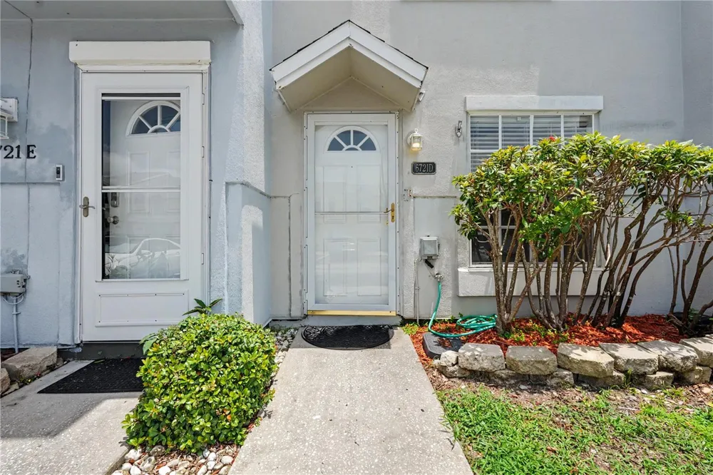 6721 121ST AVENUE #D Largo, FL 33773