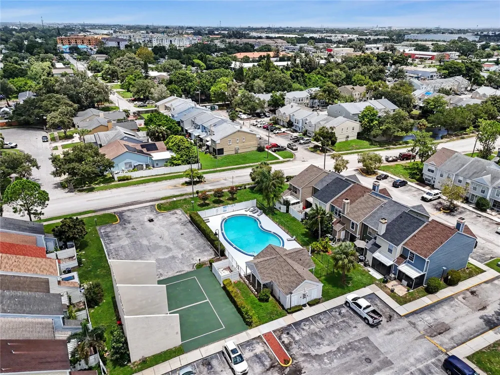 6721 121ST AVENUE #D Largo, FL 33773