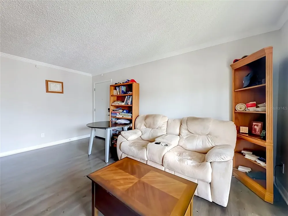 305 WYMORE ROAD #205 Altamonte Springs, FL 32714