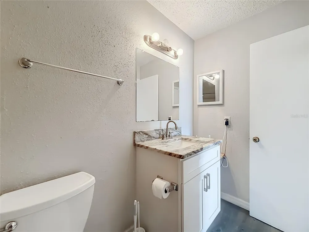 305 WYMORE ROAD #205 Altamonte Springs, FL 32714