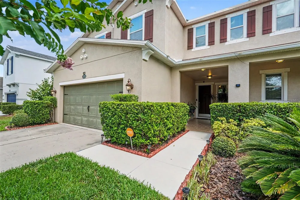 7620 TANGLE RUSH DRIVE Gibsonton, FL 33534