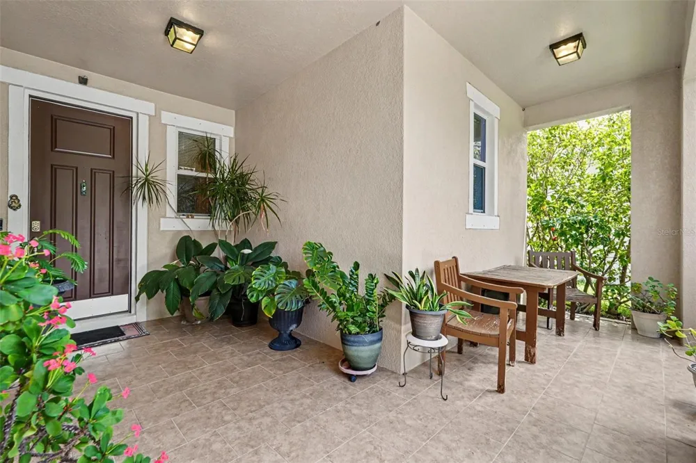 7620 TANGLE RUSH DRIVE Gibsonton, FL 33534