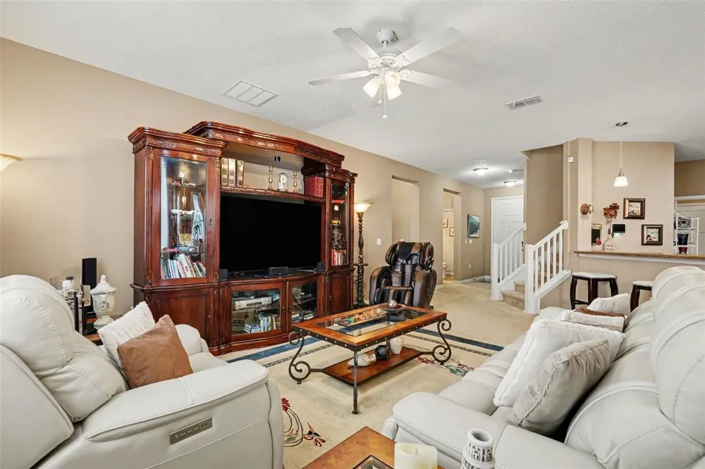 7620 TANGLE RUSH DRIVE Gibsonton, FL 33534