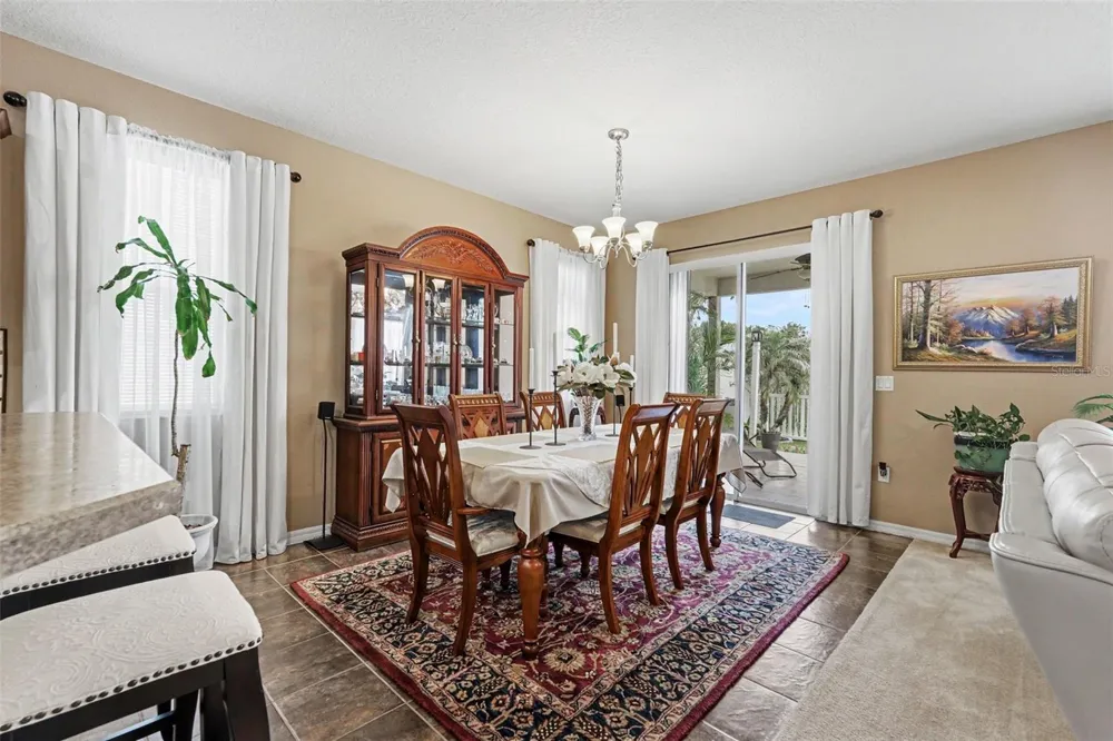 7620 TANGLE RUSH DRIVE Gibsonton, FL 33534