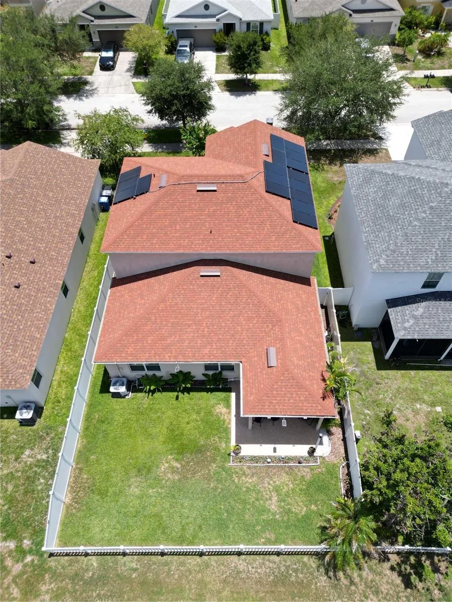 7620 TANGLE RUSH DRIVE Gibsonton, FL 33534