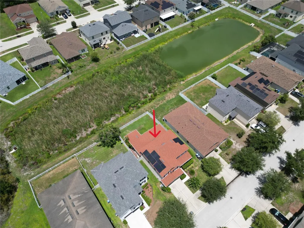 7620 TANGLE RUSH DRIVE Gibsonton, FL 33534