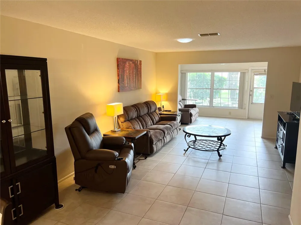 2297 LARK CIRCLE E #C Palm Harbor, FL 34684