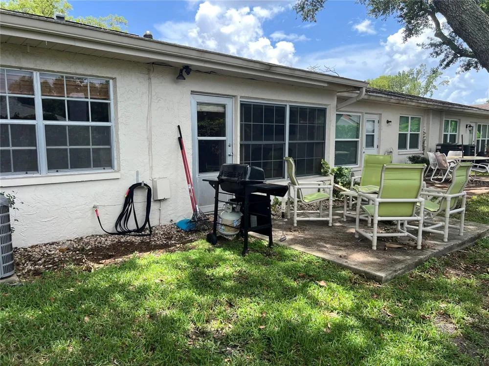 2297 LARK CIRCLE E #C Palm Harbor, FL 34684