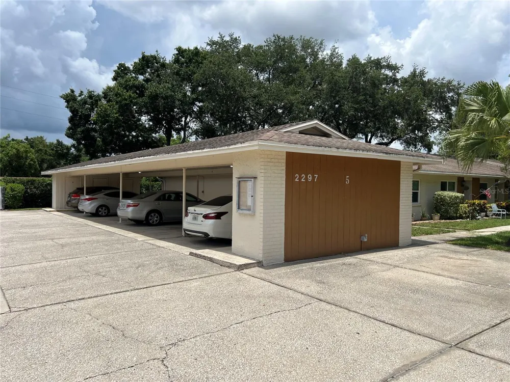 2297 LARK CIRCLE E #C Palm Harbor, FL 34684