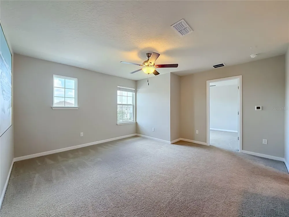 5729 WOODEN PINE DRIVE Orlando, FL 32829