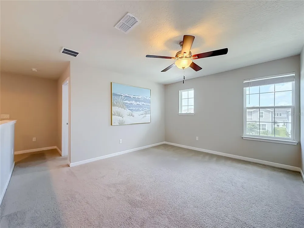 5729 WOODEN PINE DRIVE Orlando, FL 32829