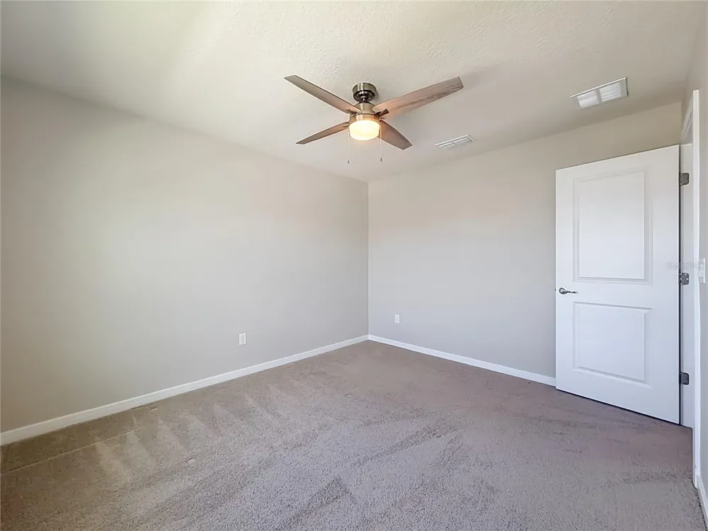 5729 WOODEN PINE DRIVE Orlando, FL 32829