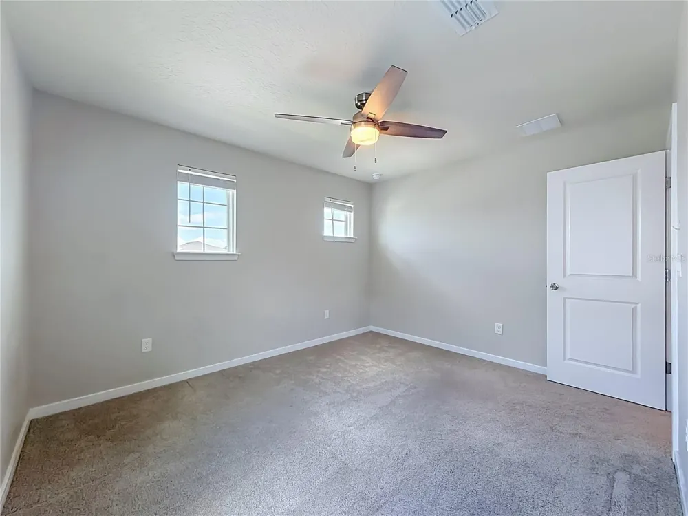 5729 WOODEN PINE DRIVE Orlando, FL 32829