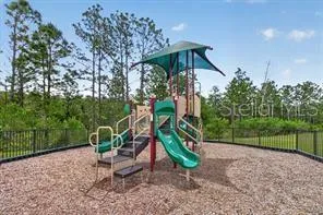 5729 WOODEN PINE DRIVE Orlando, FL 32829