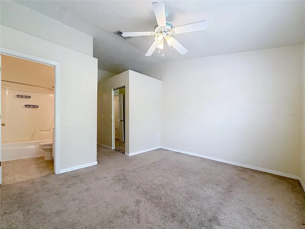 3920 SW 20TH AVENUE #1306 Gainesville, FL 32607